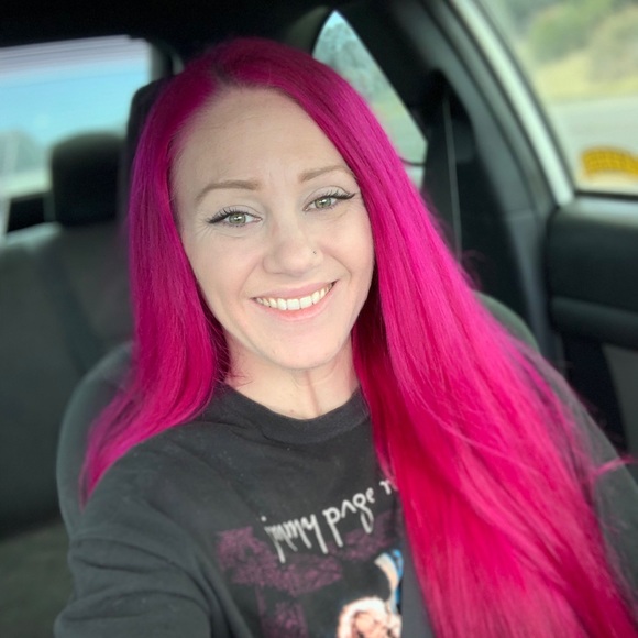 Meet your Posher, Paige - Picture 1 of 1